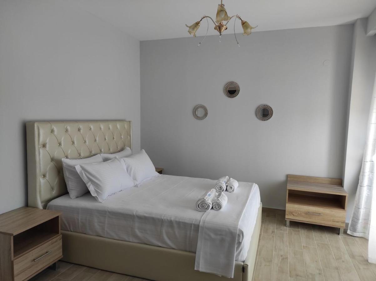 Blue Beach Apartments Офринио Экстерьер фото